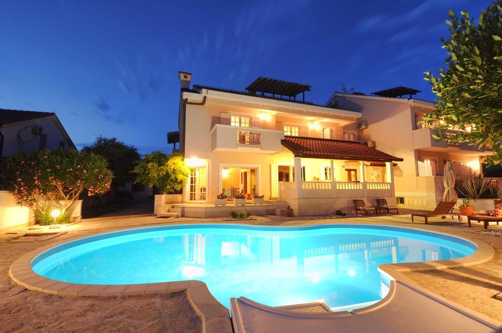Apartments Villa Marnii Kožino Εξωτερικό φωτογραφία