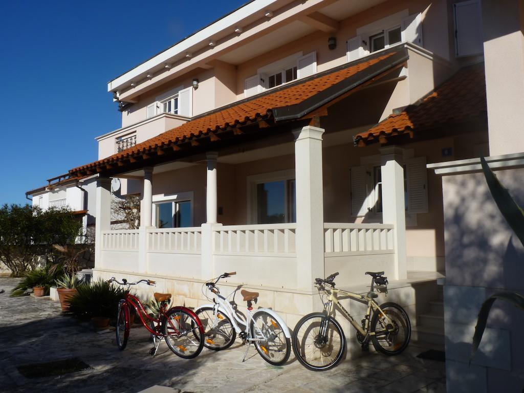 Apartments Villa Marnii Kožino Εξωτερικό φωτογραφία