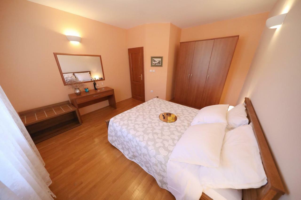 Apartments Villa Marnii Kožino Εξωτερικό φωτογραφία